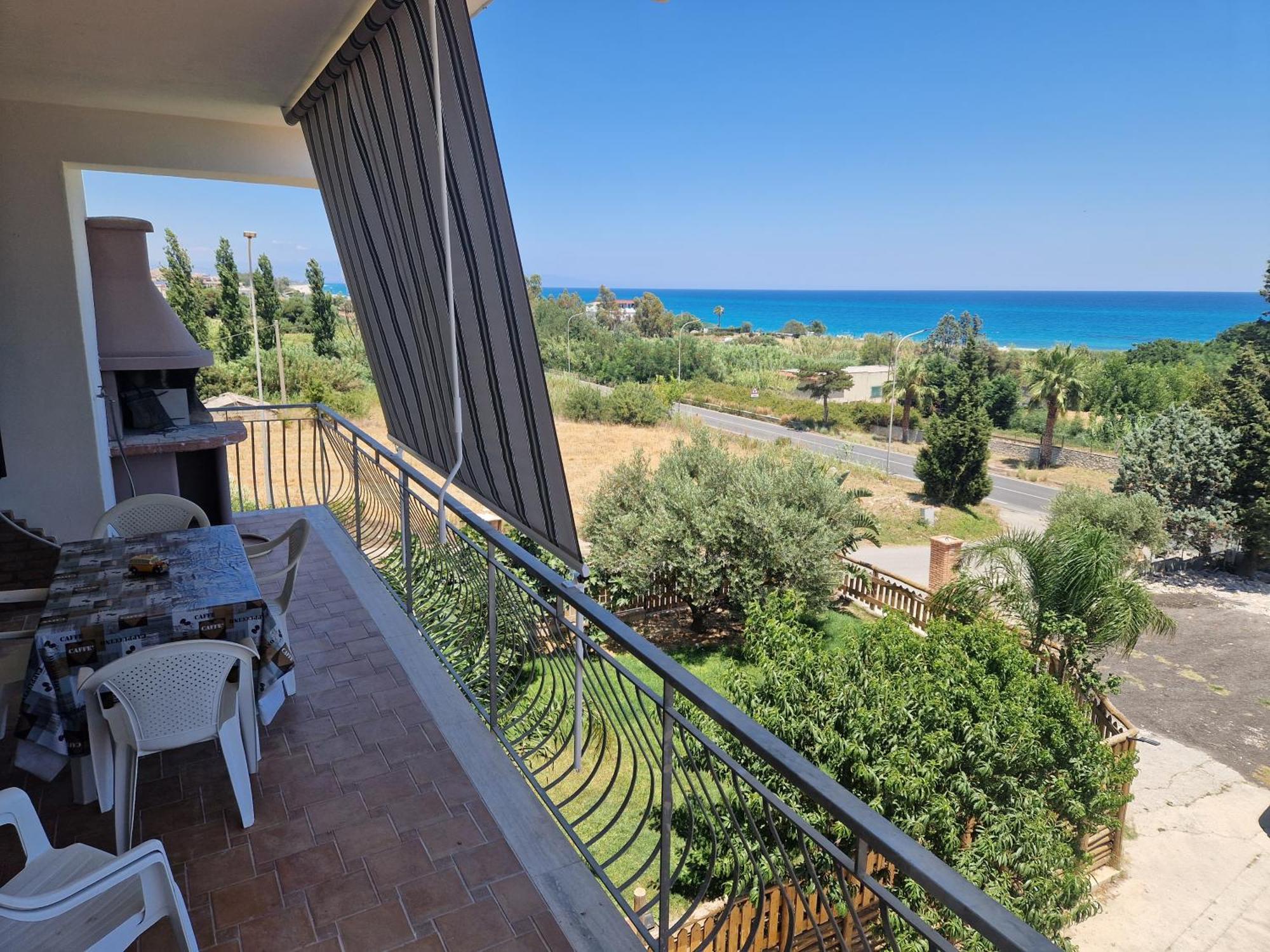 Nina'S House 4 A 300 Mt Dal Mare Apartment Santa Caterina Dello Ionio Marina Exterior foto